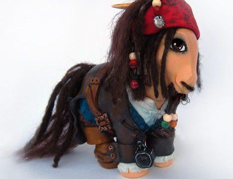 Photos albums... - Page 9 Petit-poney-pirates-des-caraibes