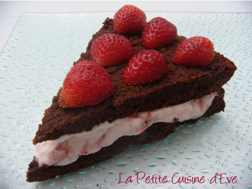 JOYEUX ANNIVERSSAIRE - Page 6 Gateau-chocolat-fraise-1