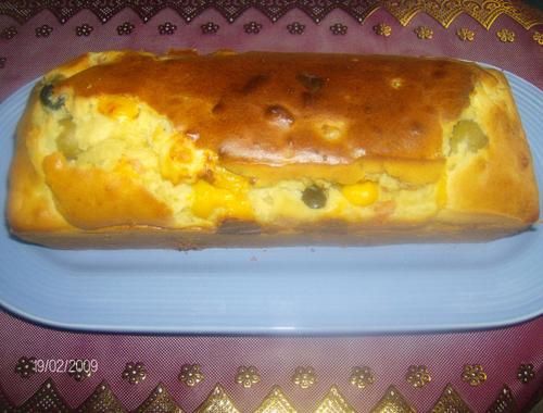 Cake aux crevettes, fromages et olives 016-copie-3