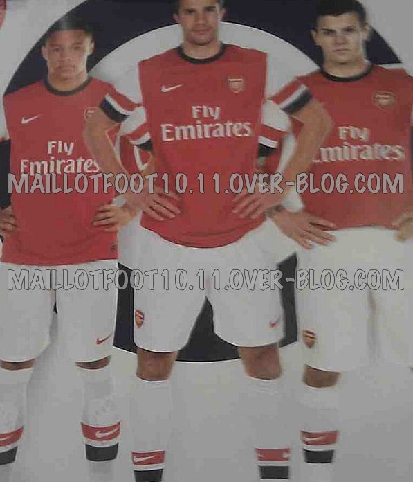 Arsenal FC - Page 17 Arsenal-maillot-domicile-2012-2013