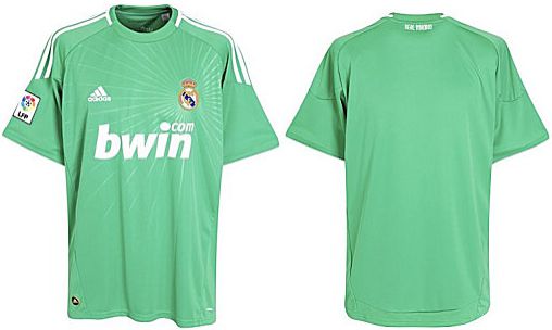 Nueva Equipacion Del Real Madrid 2010/2011 Gaolaway-copie-1