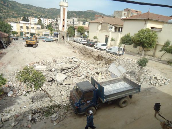 اعادة بناء المسجد العتيق بتابلاط بالصور DSC07384