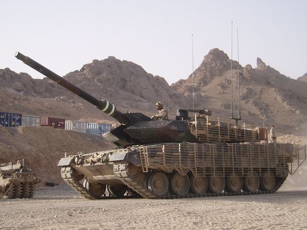 leopard 2A Canadian_leopard2a6