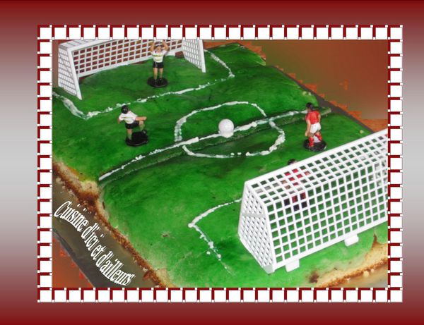 gateau - gateau terrain de foot !!! Gto-foot