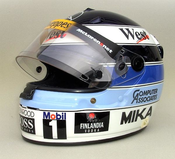 Les casques Mika-hakkinen