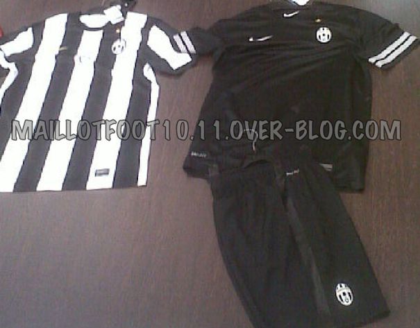 Possible New Home & Away Jersey Maillot-juventus-2012-2013