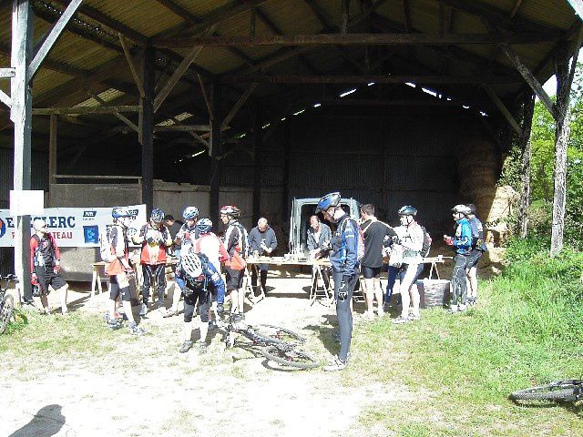 Crossac, dimanche 2 mai  Vtt, cyclo et marche KIF_0272