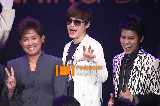 [บทสัมภาษณ์] SE7EN ให้สัมภาษณ์สื่อมวลชนไทย หลังเข้าร่วมงาน PD โชว์ไทม์ 'APRIL FEST. THE CHARITY CONCERT' 02