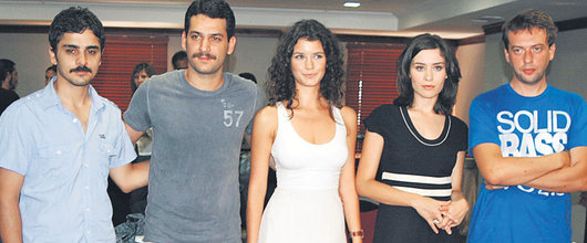 Beren saat جمال جاذبية سحر BF03D4DA0DDD584AAEE5071Cr