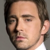 Flynn Crowthorne ϟ 6ème année Lee-pace_min100