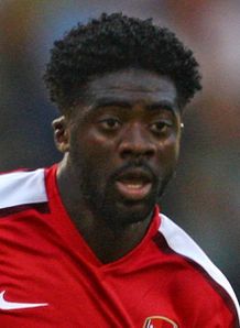 Kolo Touré Kolo-Toure-Arsenal-2008-Pre-Season_1239211