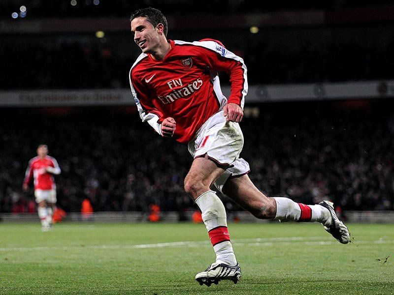  &  &     Robin-Van-Persie-Arsenal-Tottenham-Hotspur-Pr_1431224