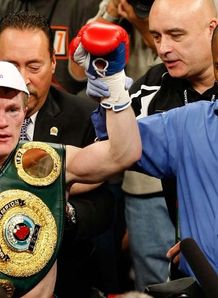 JOE CORTEZ SERA EL TERCER HOMBRE EN LA PELEA,, GAMBOA VS SALIDO Hatton-v-Malignaggi-Kenny-Bayless_1520962