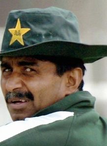 Terrorist attack on the Sri Lankan National Side Javed-Miandad_1511933