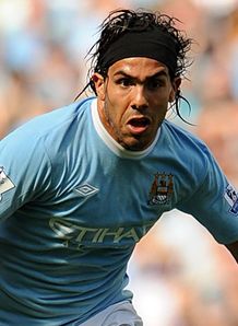 مانشستر سيتي يهزم ولفرهامبتون ويؤكد صحوته الكبيرة مع مانشيني Carlos-Tevez-Manchester-City-Wolverhampton-Wa_2351209