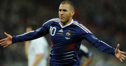 جدول مباريات لاعبين الملكي مع منتخباتهم  Karim-Benzema-celebrates-France-v-England_2530931