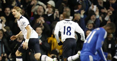  تغطية مباراة توتنهام x تشيلسي في الدوري الأنجليزي 2010 - 2010 الجولة 17 :: بأعلي جودة Tottenham-v-Chelsea-Roman-Pavlyuchenko-celeb_2540397