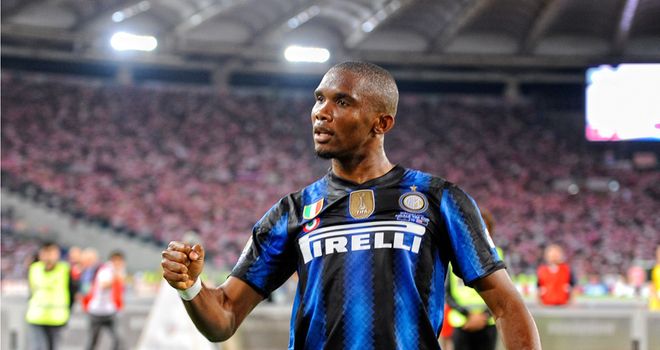 Sports.ru: "صفقة إنتقال إيتو إلى أنجي تبلغ 40م" Samuel-Eto-o_2620615