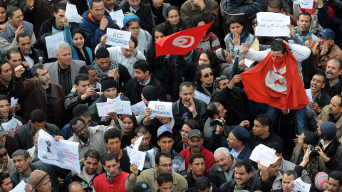 la révolte en Tunisie - Page 17 AFP_110119tunisie-manifestations_8