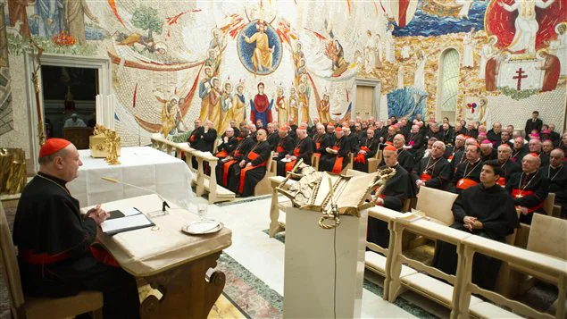 ⌂♀ Le Vatican exaspéré par les médias ♀⌂ AFP_130223_tr174_vatican-pape_sn635