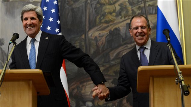 SYRIE : La Paix enfin possible dans ce pays ?  Prions ! - Page 13 AFP_130910_he99m_kerry-lavrov_sn635