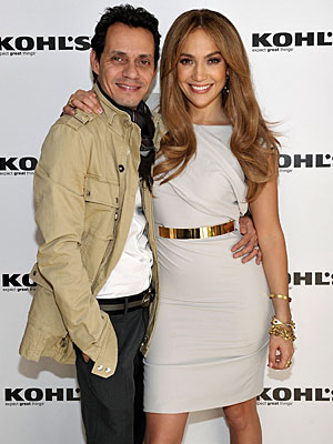 VÍDEO- Marc Anthony rompe el silencio sobre su separación de J.Lo Jlo-marc_blog_111910_300