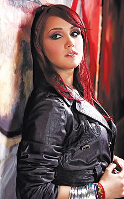 Dulce Maria [1] - Page 2 RBD_dulce_maria_10.02.06