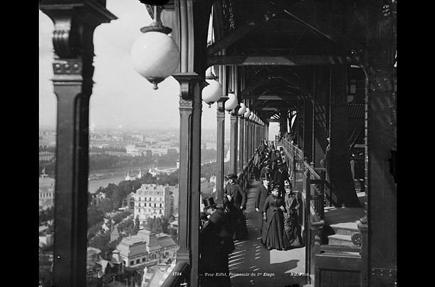 برج ايفل ... رهيب Balcony_eiffel