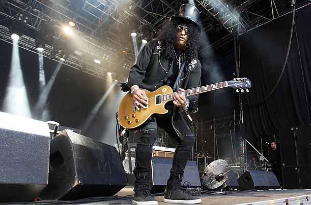 Slash en el puesto n*2 segun www.time.com Guitars_01