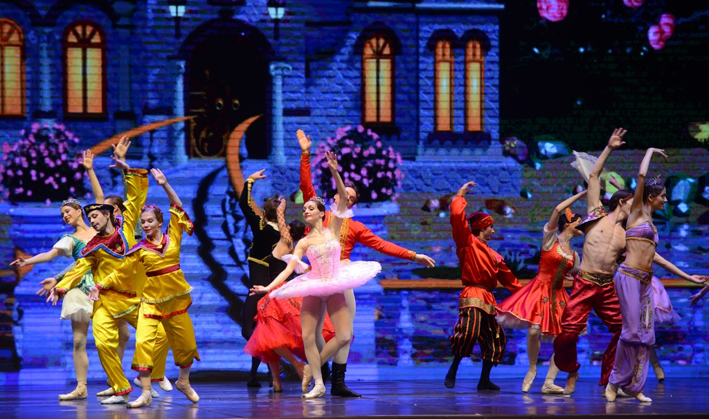  Vở ballet 'Kẹp hạt dẻ' gây ấn tượng tại Hà Nội Kep_Hat_De__Nga_38