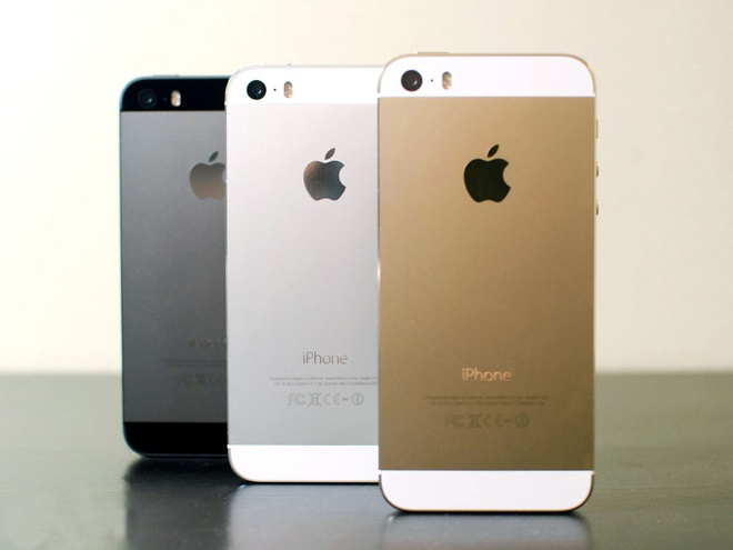 iPhone 5S chính hãng bán ra ngày 15/11, giá từ 16,2 triệu?  Iphone_5s_gold_silver_gray