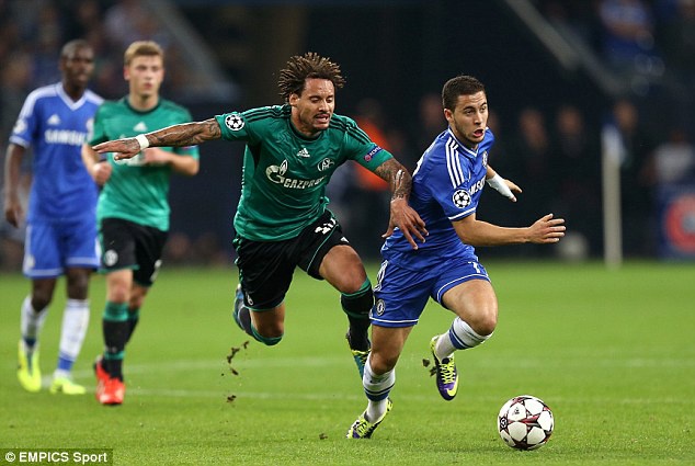 Hình ảnh Chelsea thể hiện sức mạnh vượt trội trước Schalke Torres9