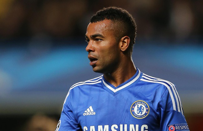 10 kẻ phản bội nổi tiếng nhất lịch sử Ngoại hạng Anh  Ashley_Cole