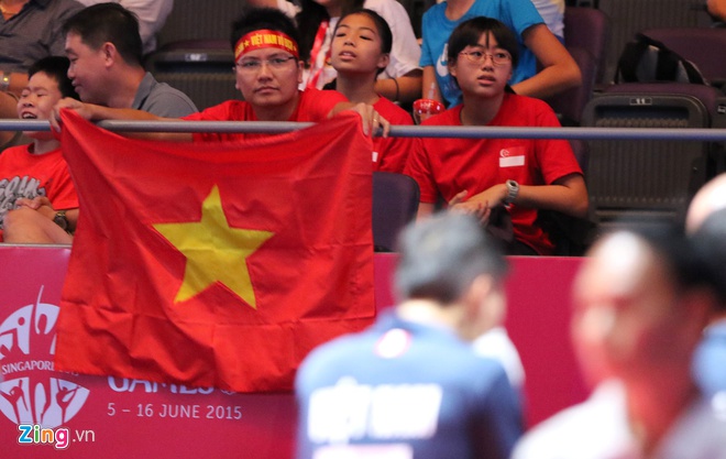 Thành tích của Việt Nam tại Sea Game 28  Singapore 2015 Fan_Viet_zing_1