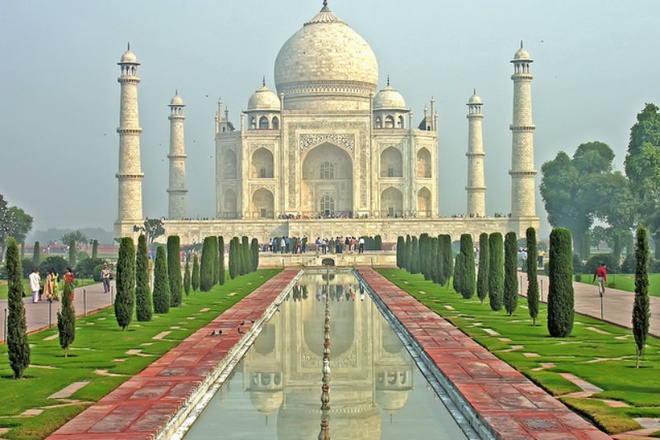 Những lăng mộ mang nhiều bí ẩn nhất thế giới 1_Taj_Mahal