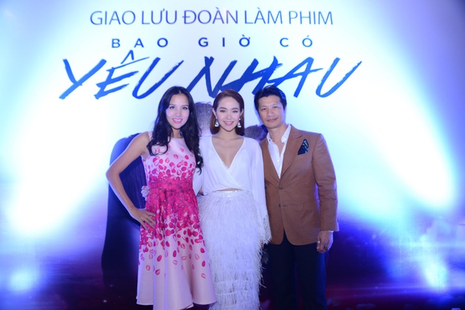 Hoàng Thùy Linh hết lời khen diễn xuất của Minh Hằng Ekip_phim_Bao_gio_co_yeu_nhau_rang_ro_quay_lai_HN_trong_Tuan_le_phim_Viet_2_1