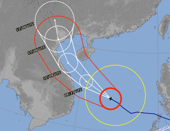 Tâm siêu bão Haiyan bất ngờ di chuyển dọc lên miền Bắc  133000nhat