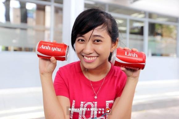 Những chiến dịch gây sốt của Coca-Cola B