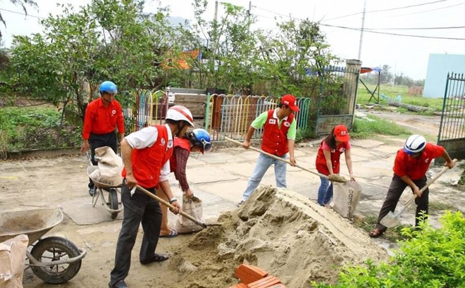 Thế giới dõi theo bão Haiyan tiến tới Việt Nam  Hai7