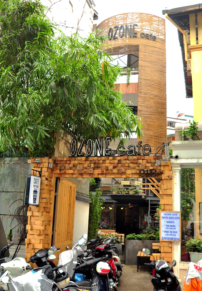Điểm danh những quán cafe đẹp ở Hà Nội 12quancaphegodocdao_2