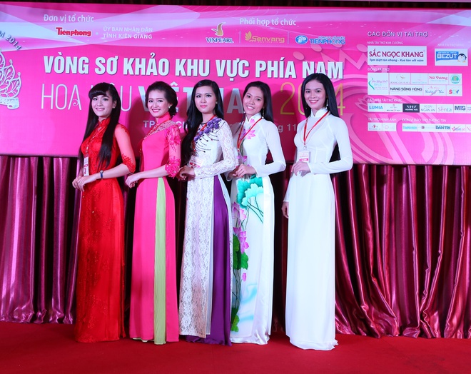 40 thí sinh vào Chung khảo phía Nam Hoa hậu Việt Nam 2014 - Page 5 1_trang_phuc_ao_dai