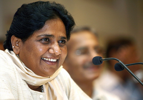 டாப் 10 அரசியல் ஆளுமைப் பெண்கள்! Mayawati2