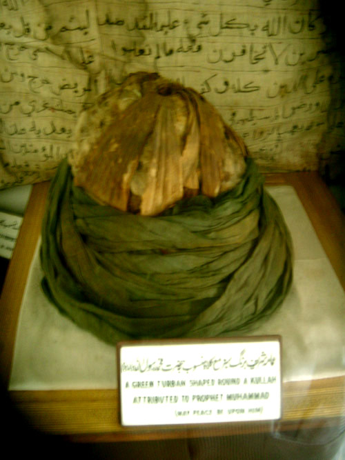 باحثة البادية 0000 Turban