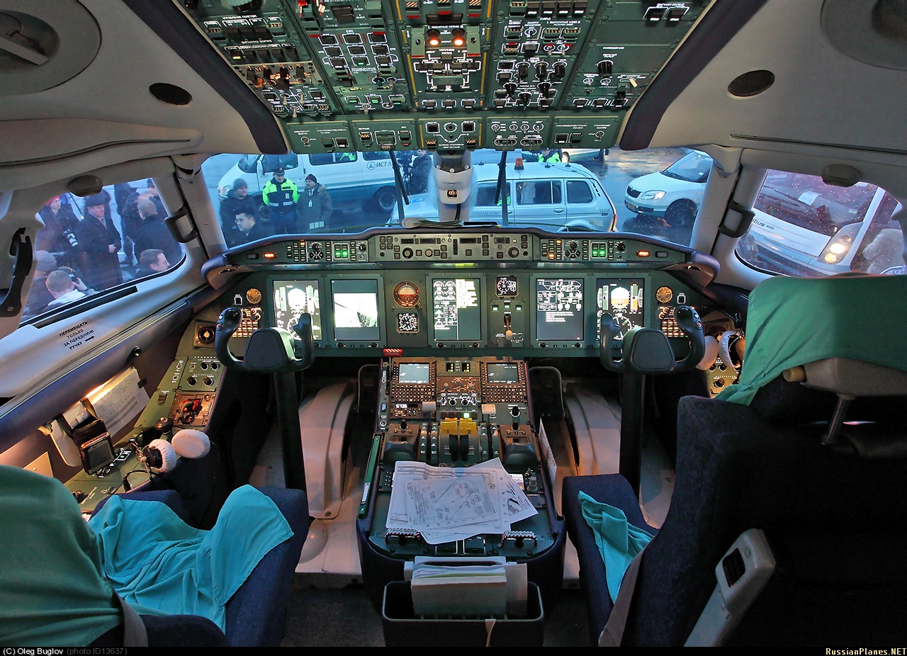 Noticias y Generalidades An-148_cockpit