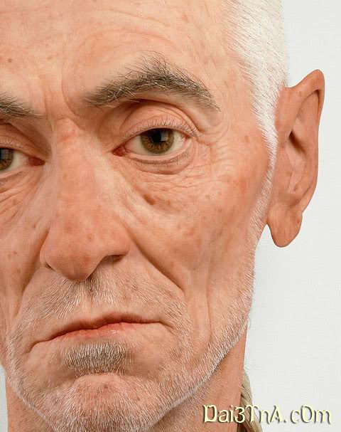 منحوتات غريبة جدا بدرجة لاتصدق...روعة Ron_mueck9