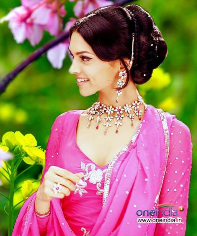 أزيــــــــــــاء (ديبيكا بــادكون ) متجـــــــــدد Deepika-padukone104