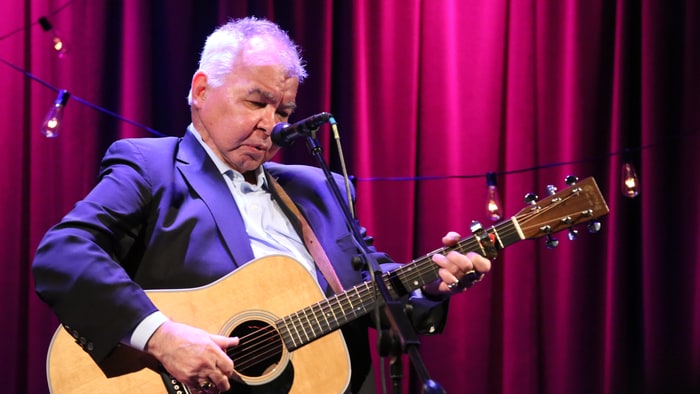 John Prine Gettyimages-542055604-04bd0813-cf00-43da-af33-385b14d6d7c4