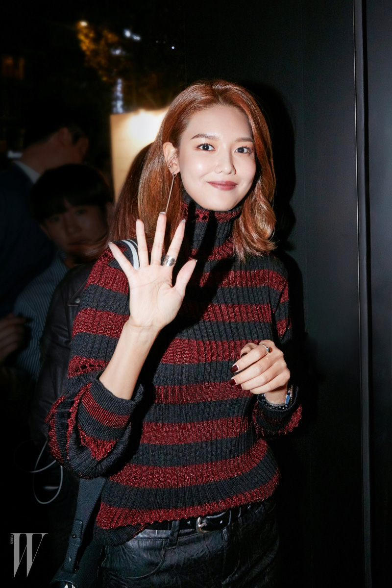 [PIC][19-10-2016]SooYoung tham dự buổi Party ra mắt "Golden Goose Deluxe Brand" của Han Style vào tối nay Style_582d801c74366-800x1200