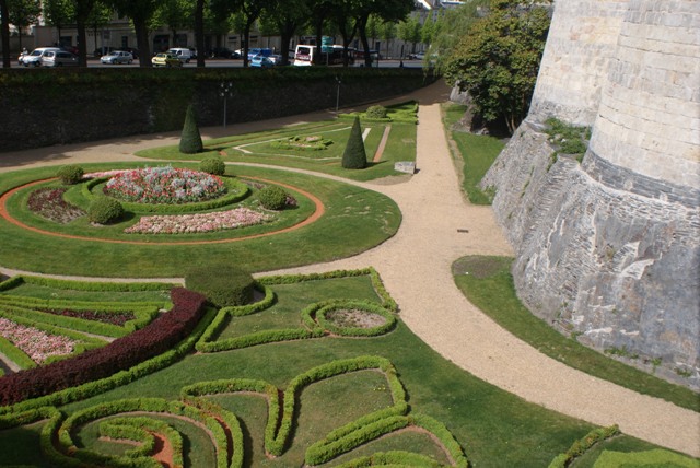 Maine et Loire (49) Angers, 52 km au Nord-Ouest de Saumur./PKG/SG/* 004-450fecf