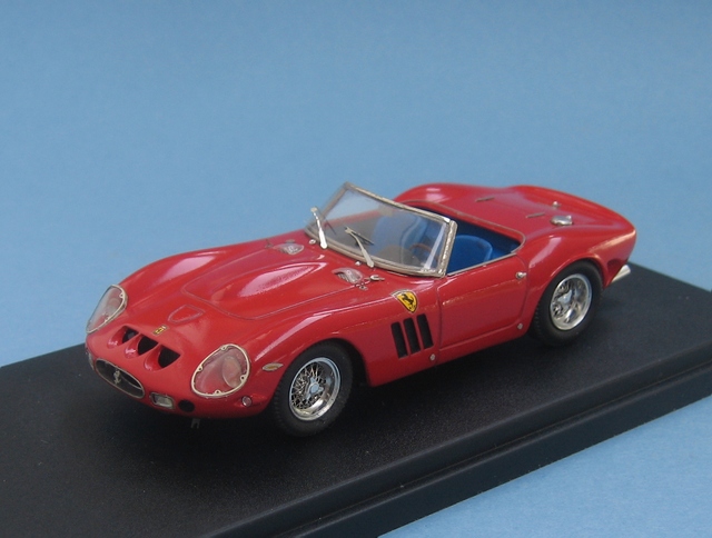 Ma galerie FERRARI au 43ème ... Gto17-4683048